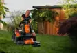 R200iX AWD Akkukäyttöinen rider LONG RANGE - Husqvarna Rider ajettavat leikkurit - 9708429-01 - 4