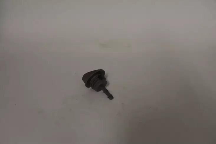 B&S Öljykorkki Quantum 35 - Polttoainehanat, korkit ja tankit - 72-216 - 1