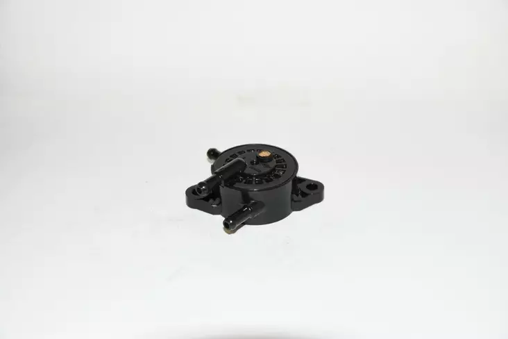 B&S Polttoainepumppu 808656 - Primerpumput ja bensapumput - 597338 - 1