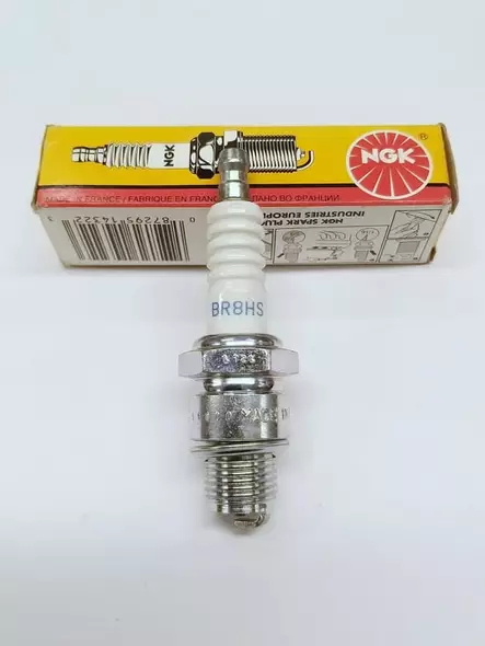 Sytytystulppa NGK BR8HS - Pienkoneiden sytytystulpat - BR8HS - 1
