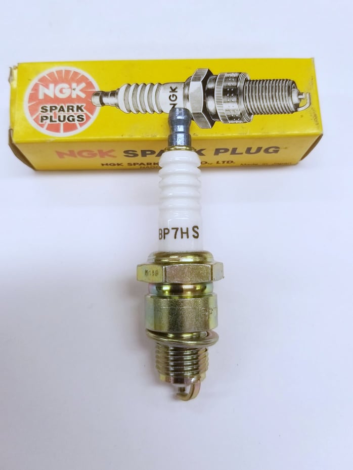 Sytytystulppa NGK BP7HS - Pienkoneiden sytytystulpat - BP7HS - 1