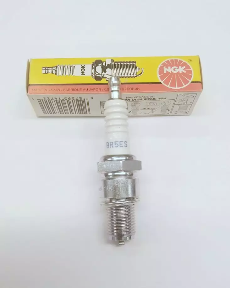 Sytytystulppa NGK BR5ES - Pienkoneiden sytytystulpat - BR5ES - 1