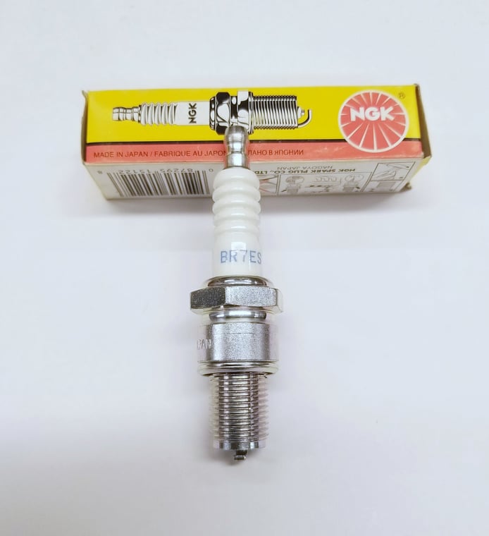 Sytytystulppa NGK BR7ES - Pienkoneiden sytytystulpat - BR7ES - 1