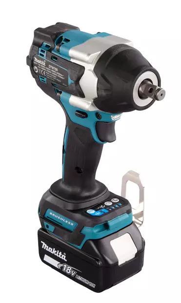 MAKITA DTW700Z MUTTERINVÄÄNNIN 18V, 1/2" KITKARENKAALLA, 700NM, HIILIHARJATON. RUNK - LXT 18V Koneet - DTW700Z - 2